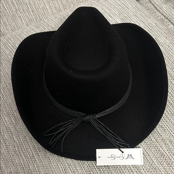Jessica Simpson Black Western Felt Cowboy Hat - Picture 2 of 3